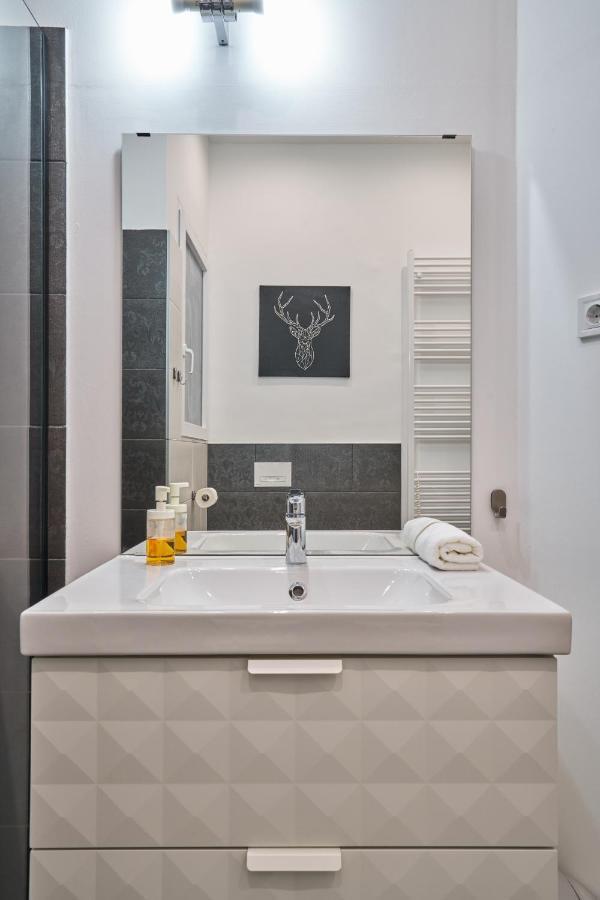 Nanirol Apartment At Gellert Bath Budapešť Exteriér fotografie